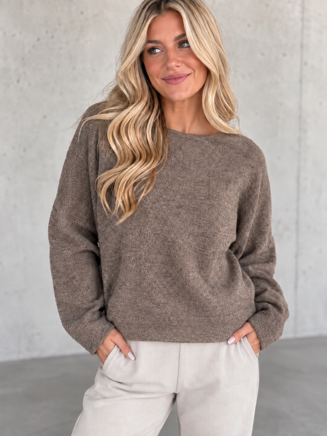 Romantischer Pullover mit Spitzen Rückenausschnitt taupe