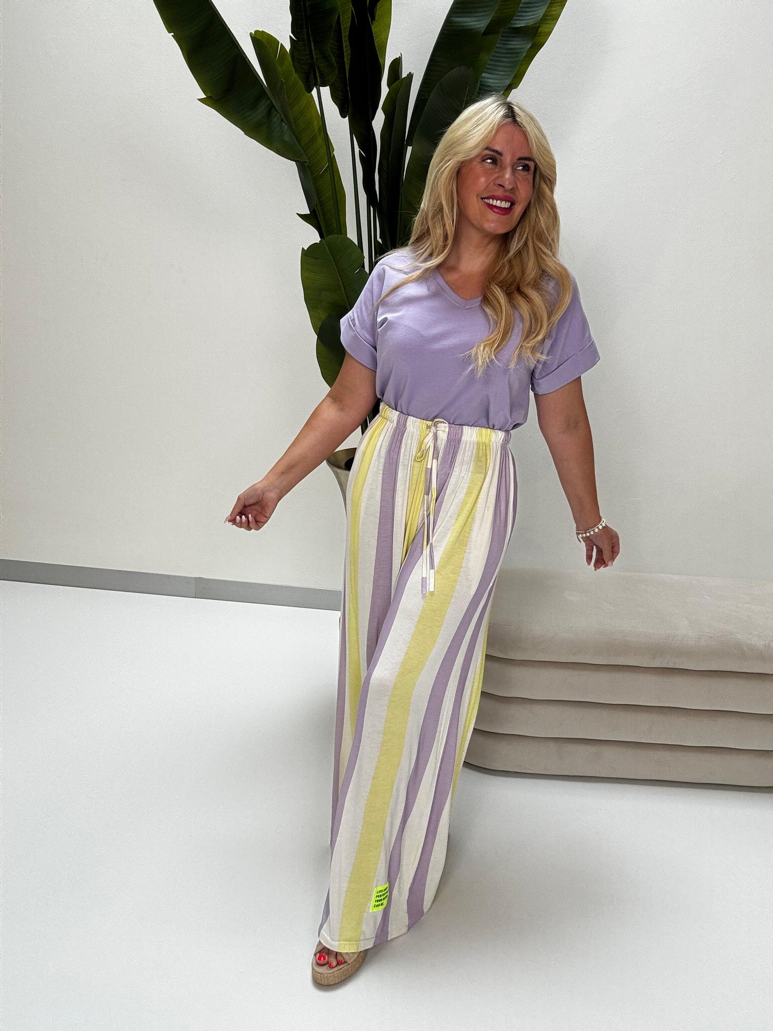 Butterstoff Hose PERFECT MATCH mit Patch weiß/flieder/lemon