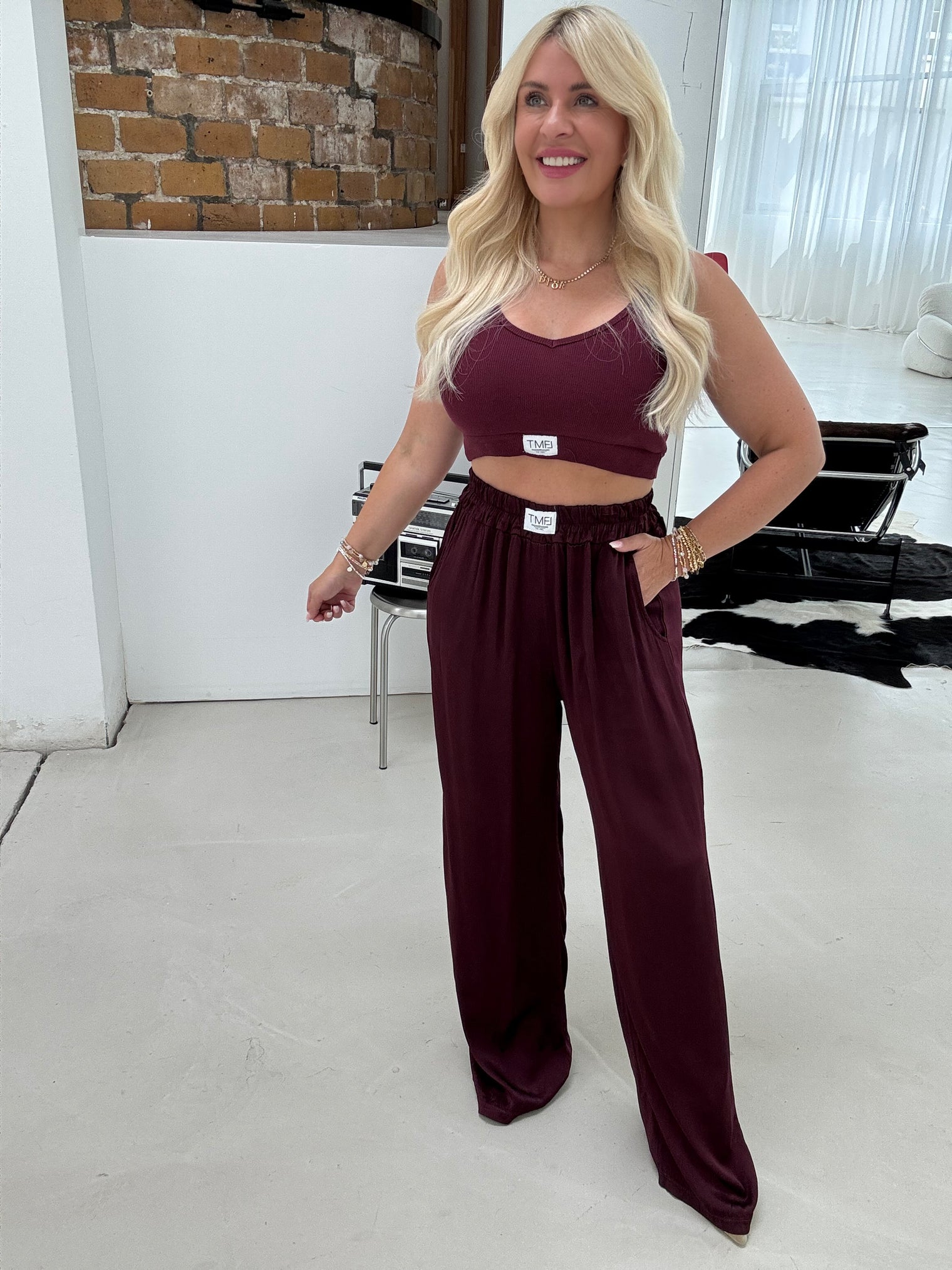 Signature Silky Hose BURGUNDY