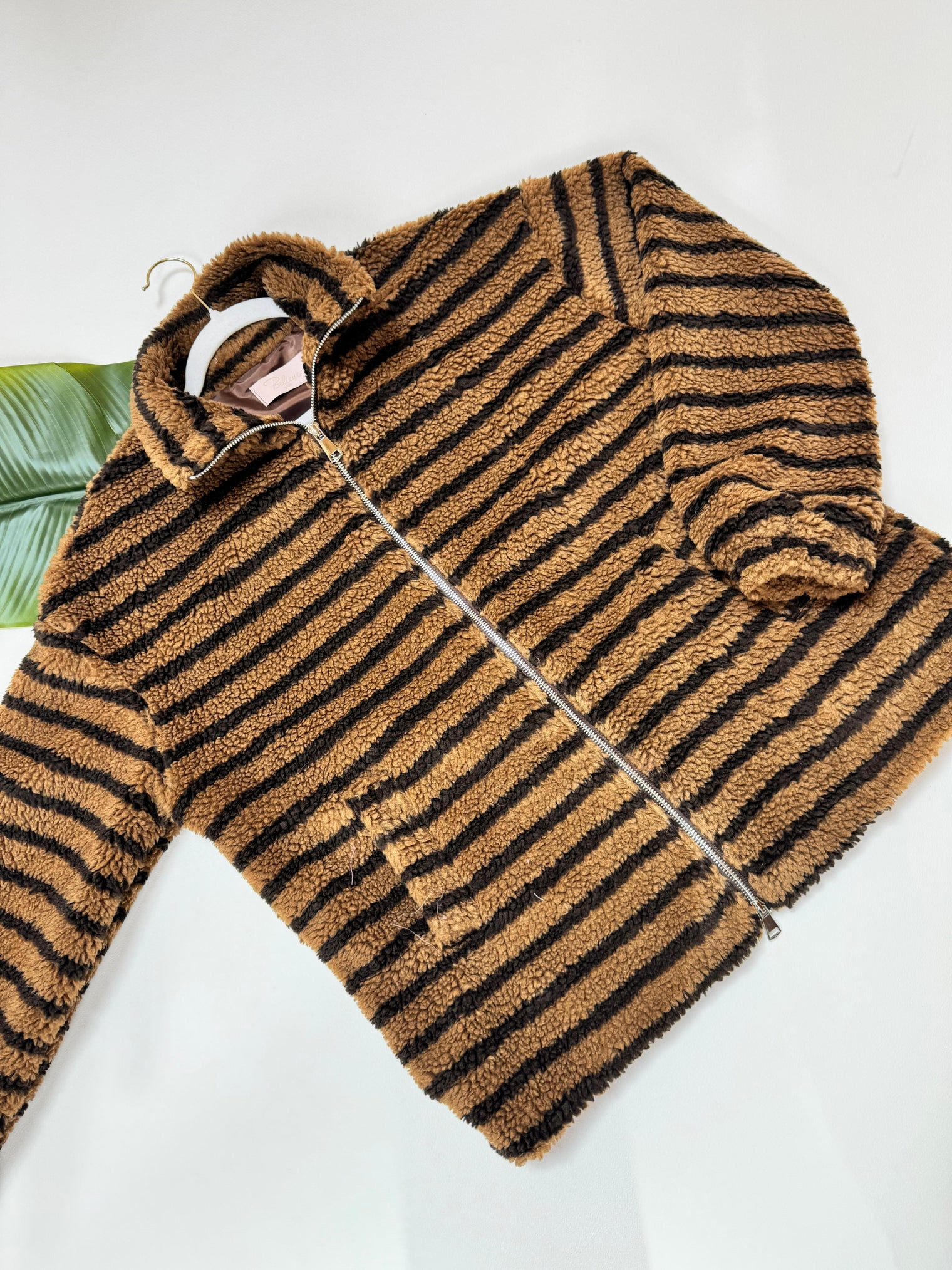 Teddy Jacke mit Reißverschluss toffee/dark chocolate gestreift