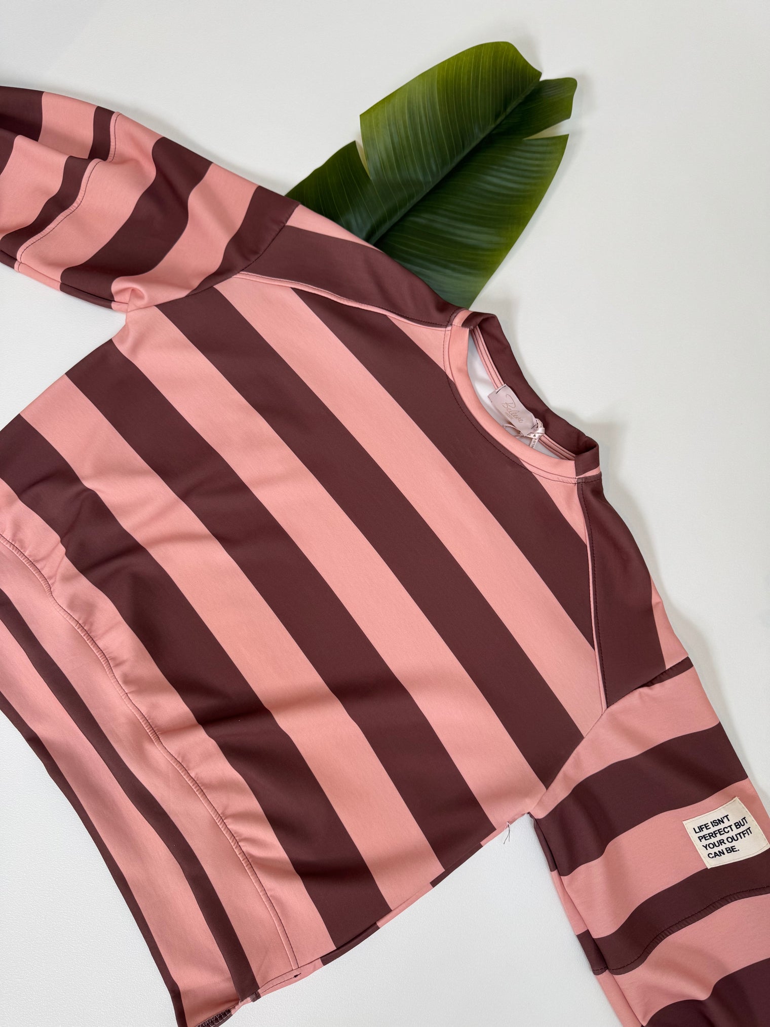 Butterstoff Sweater mit Patch am Ärmel BIG STRIPES soft Peach/coffee