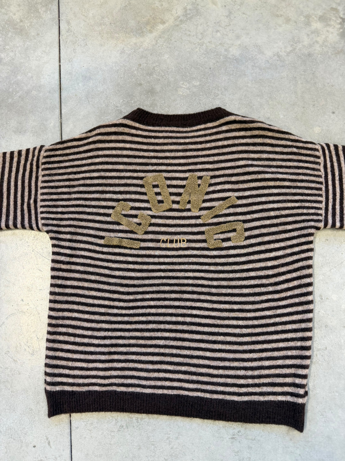 Kuscheliger Strickpullover ICONIC CLUB chocolate/taupe