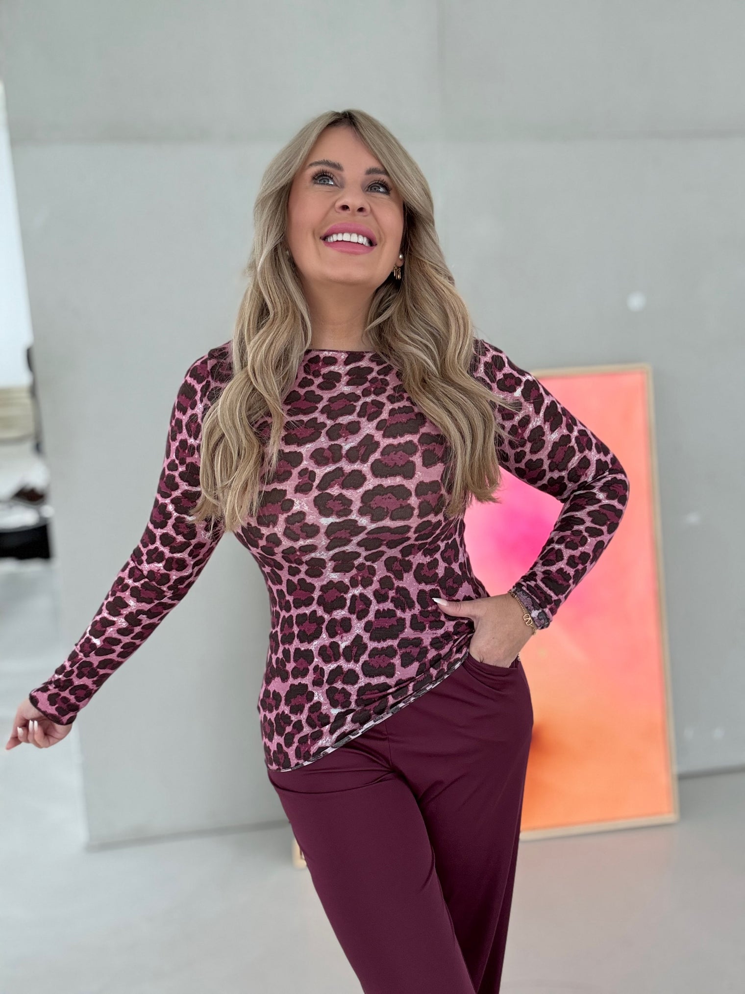 Stretchy Cashmere Langarmshirt LEO pink