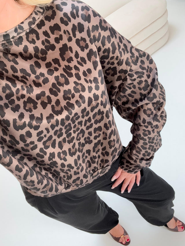 Butterstoff Pullover mit Crinkle Arm mocha leo
