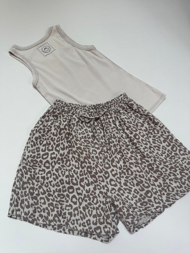Musselin Shorts Creme LEO LOVER taupe