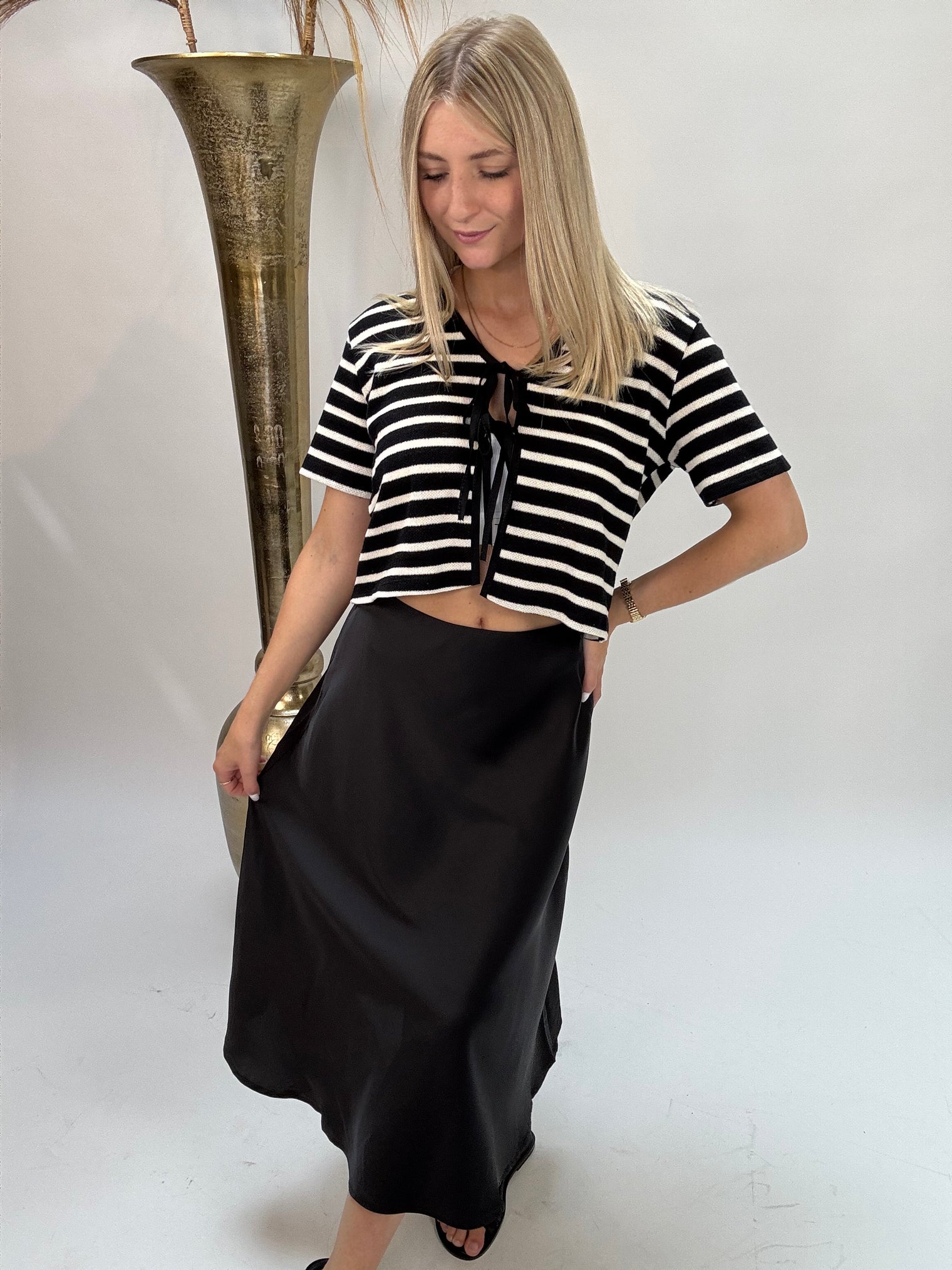 Satinrock BLACK SILK