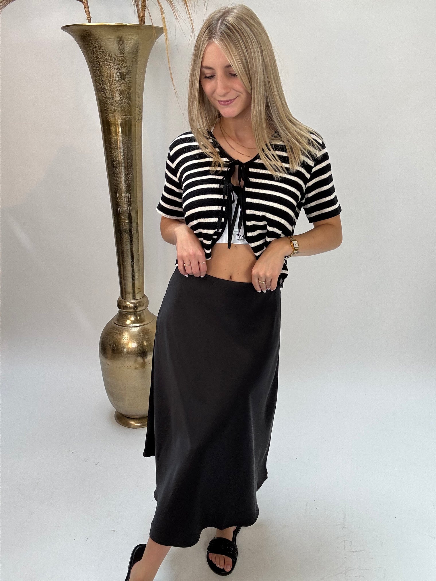 Satinrock BLACK SILK