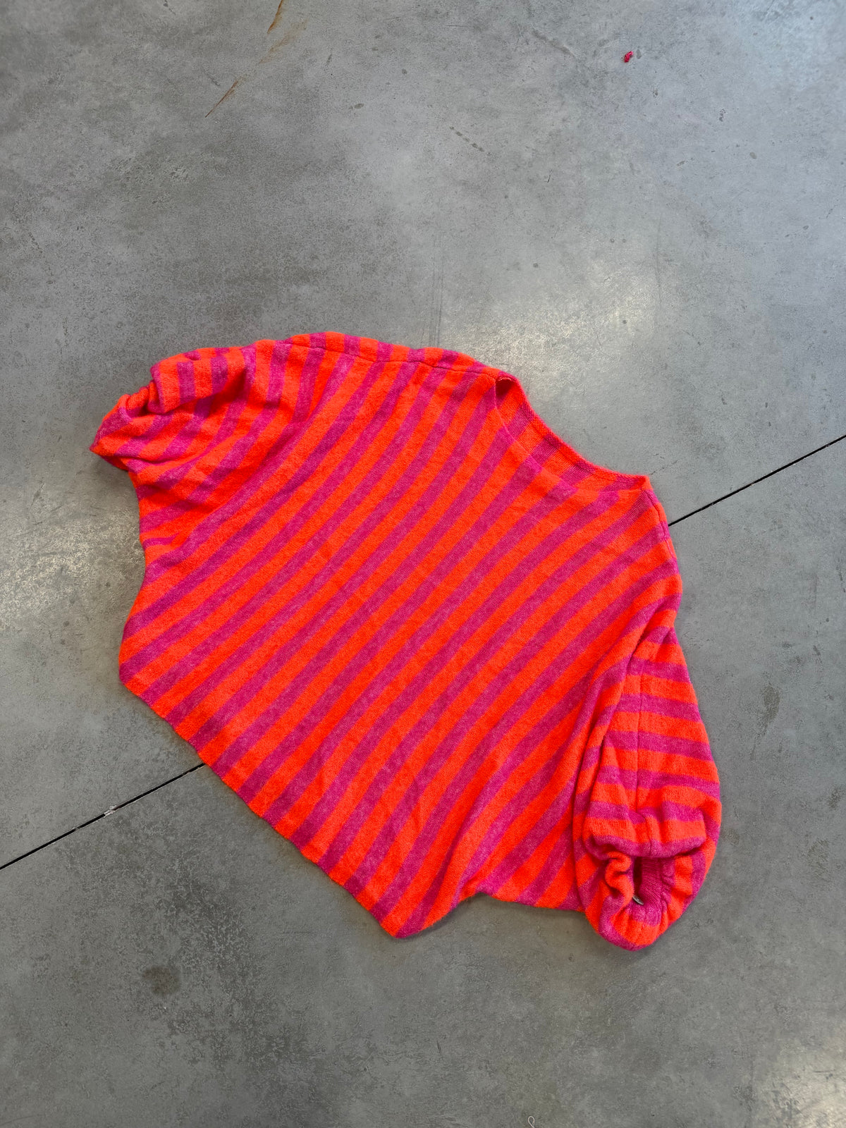 Oversize Strickpullover Stripes mit Alpakaanteil pink / orange