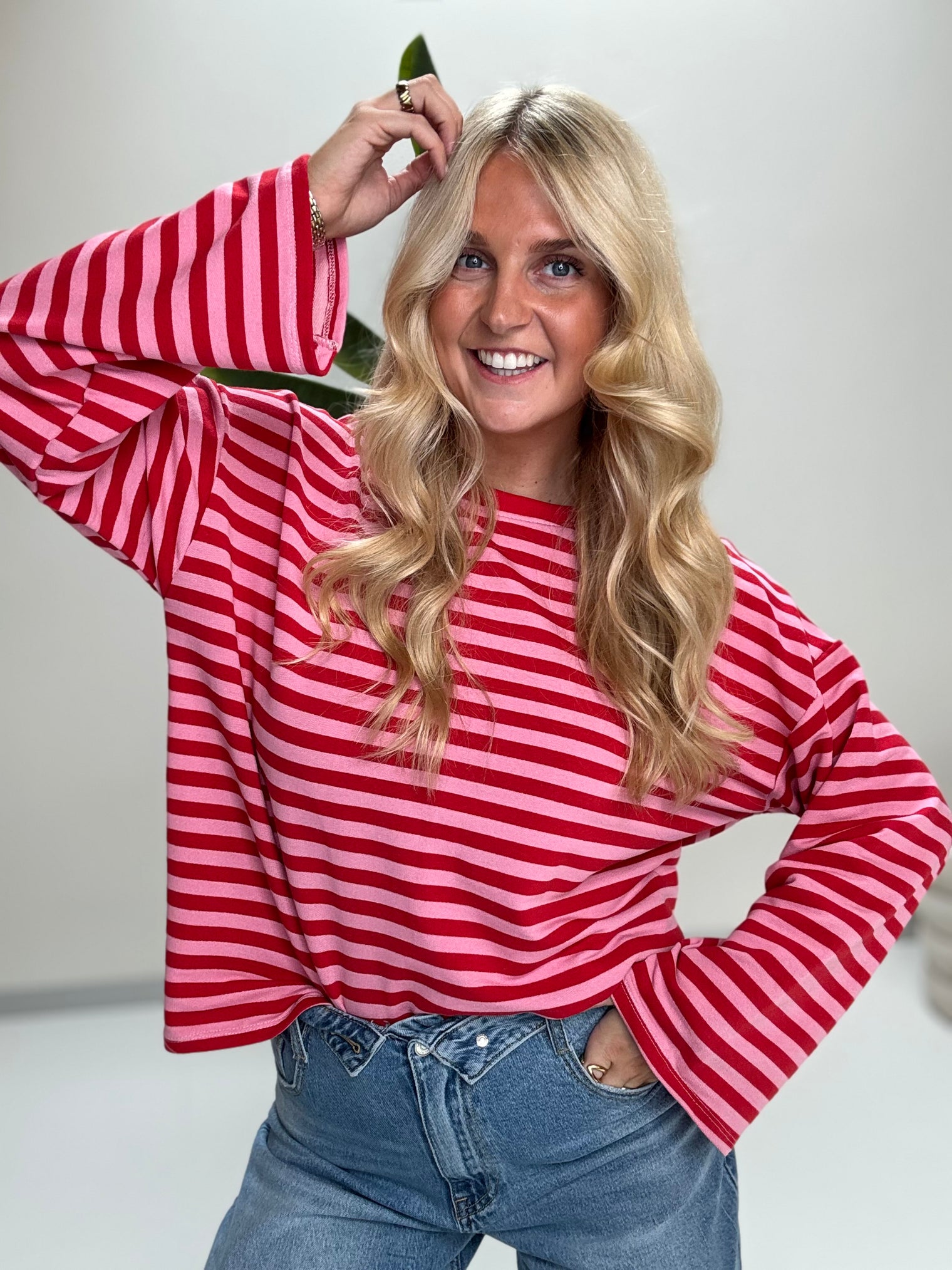 Longsleeve mit leicht ausgestelltem Ärmel STRIPES rot/pink
