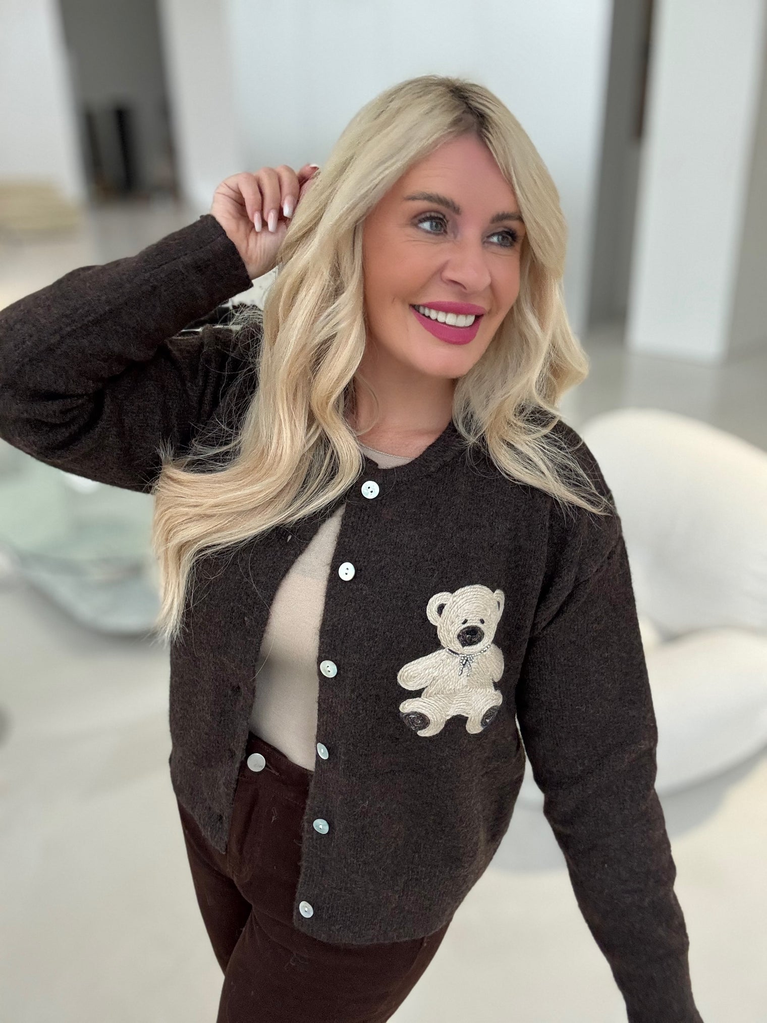 Strickjacke LOVELY BEAR dark coffee