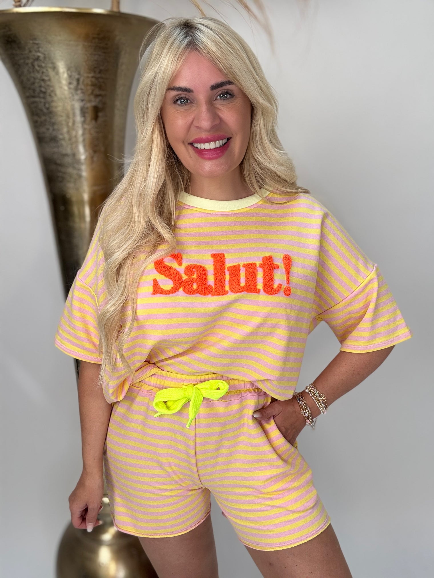 Shorts hellrosa STRIPE IT UP gelb