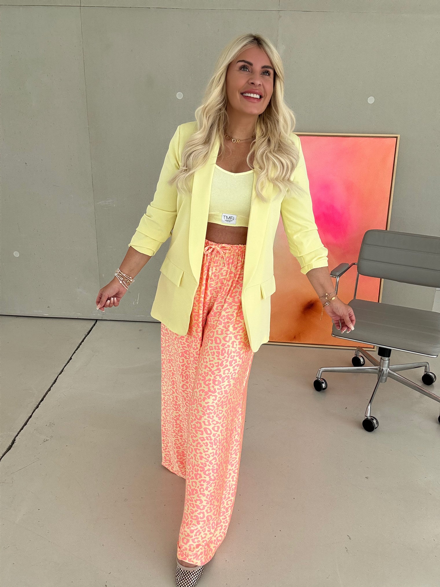 Stylische Hose mit Seide gelb LEO LOVER Peach