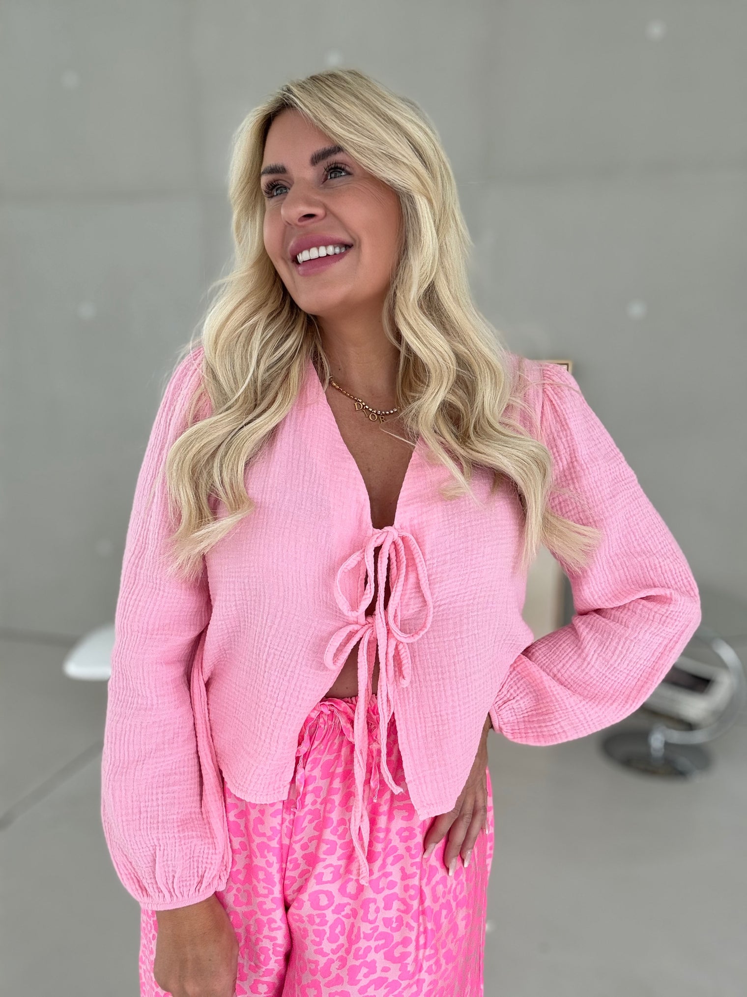 Musselin Bluse rosa mit Schleifchen Cropped