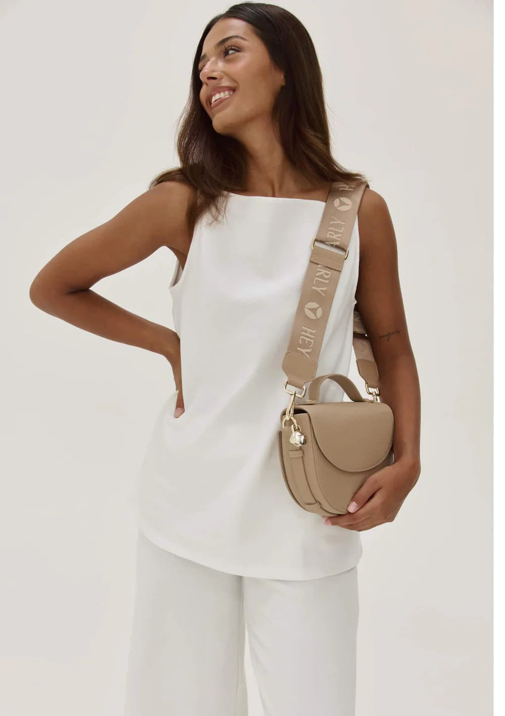 Hey Marly Signature Strap Sand