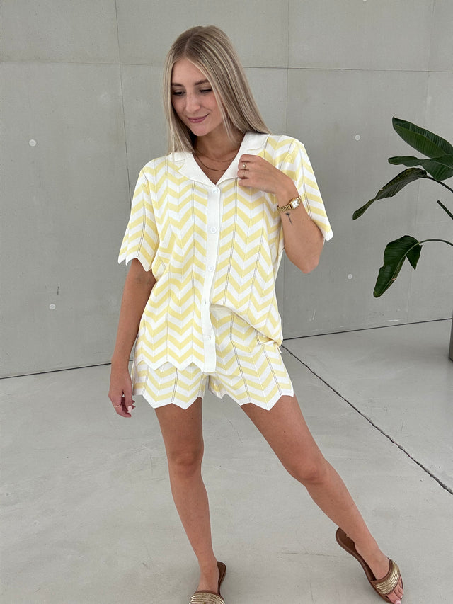 Häkelshorts WAVY VIBES weiß/buttermilk yellow