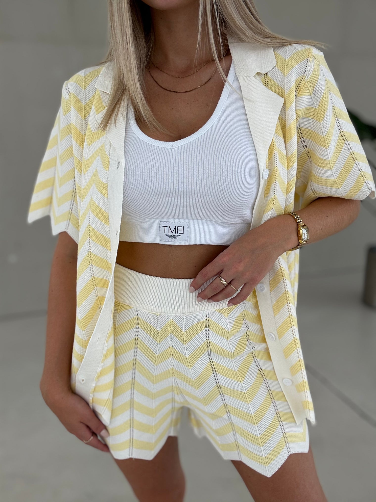 Häkelshorts WAVY VIBES weiß/buttermilk yellow