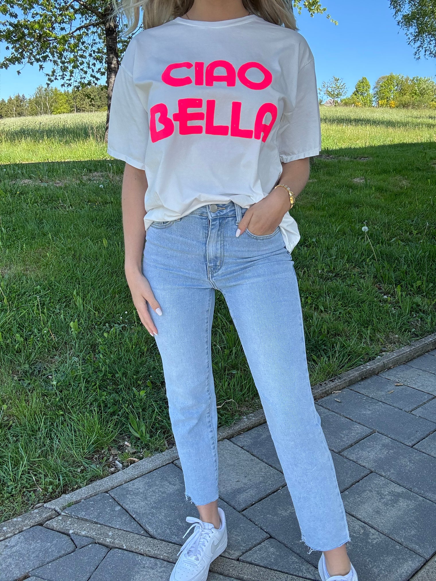 Stretch MOM Jeans BASIC light denim blue kaputter Saum