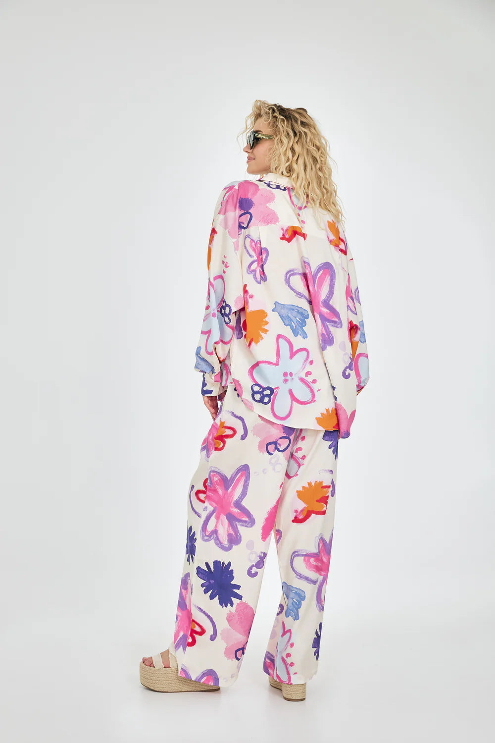 OH APRIL Melina Shirt Scribble Flower