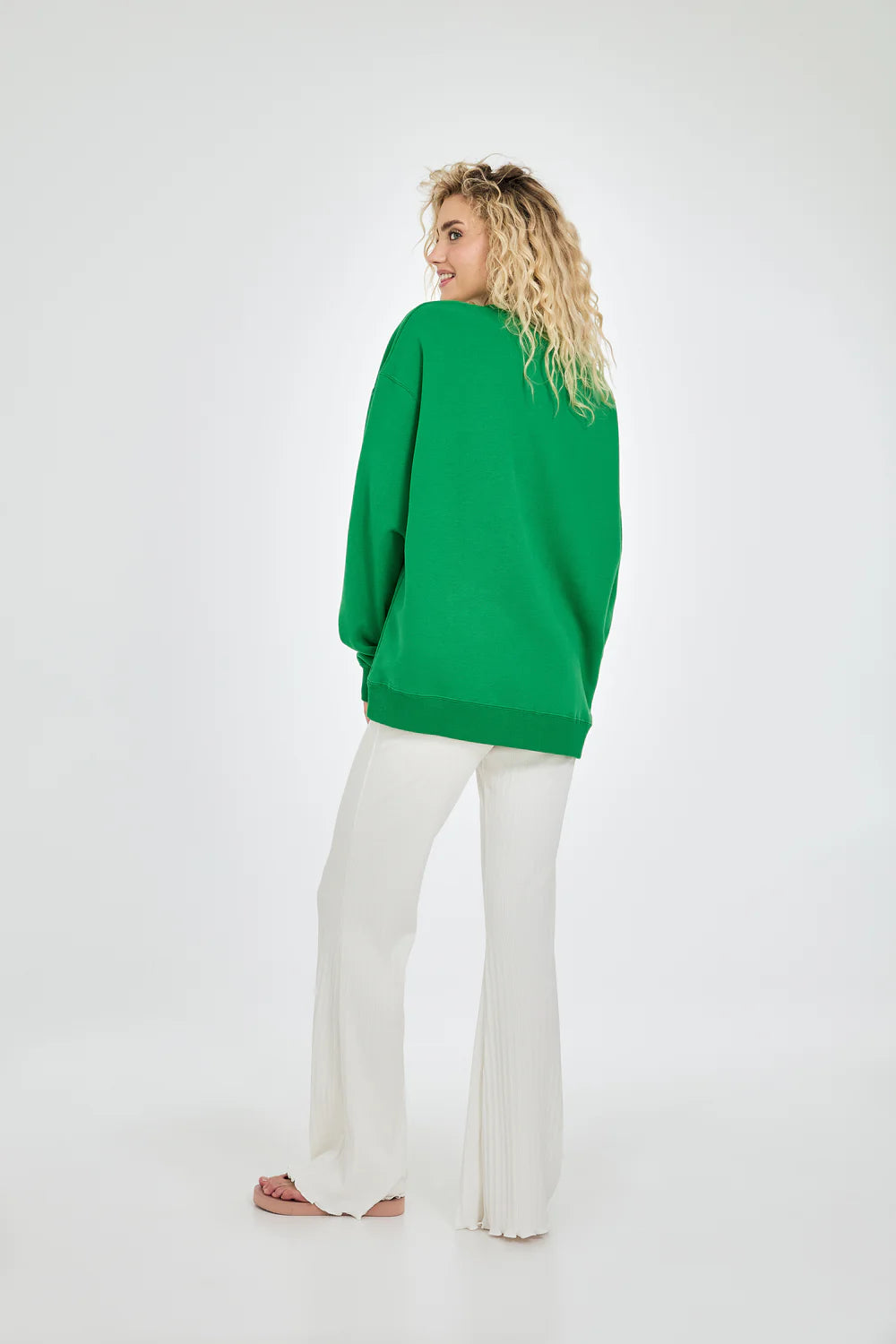 OH APRIL OV Sweater Good Vibes Evergreen Dream