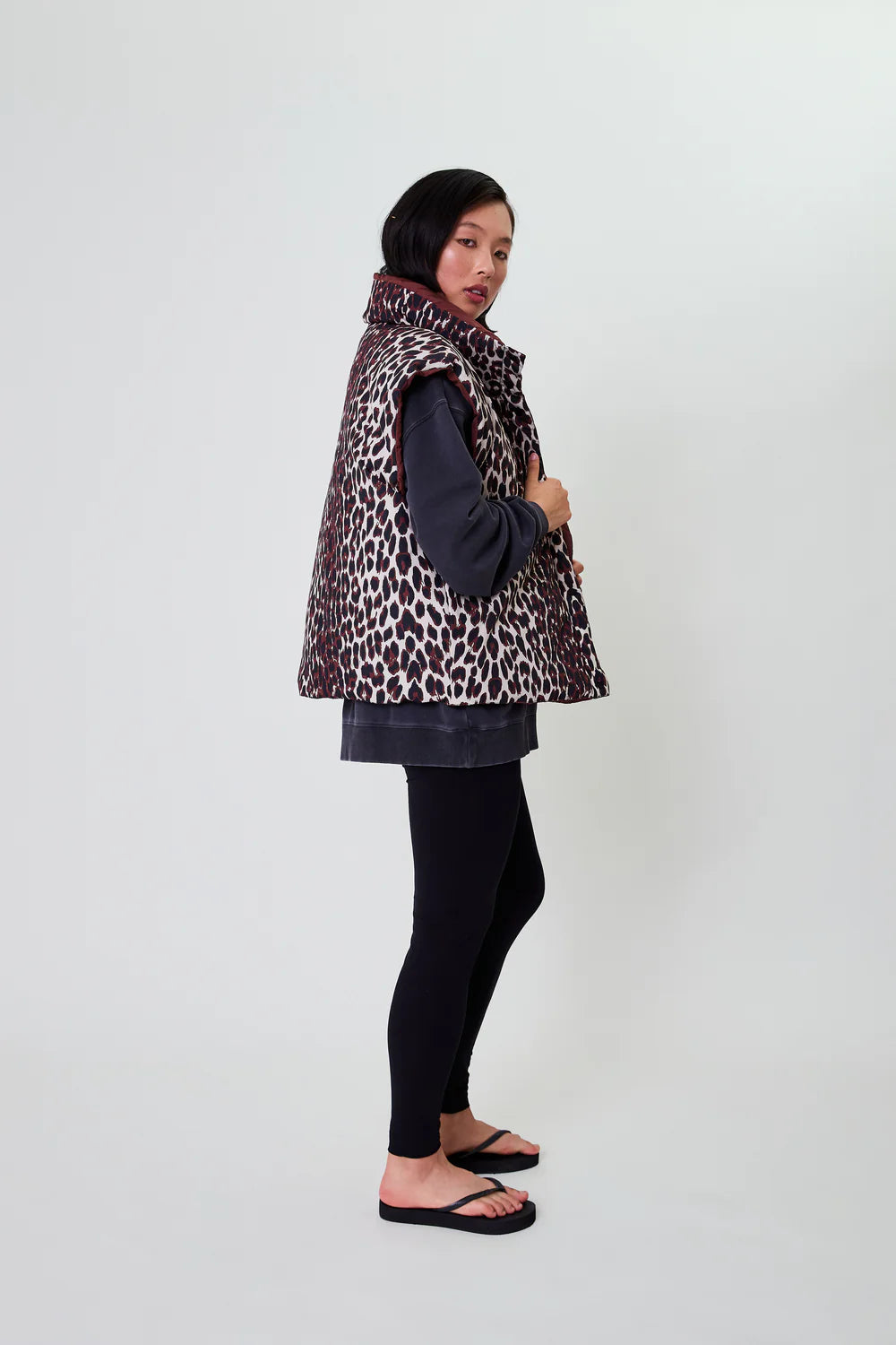 OH APRIL Onyx Puffer Vest Cherrywood