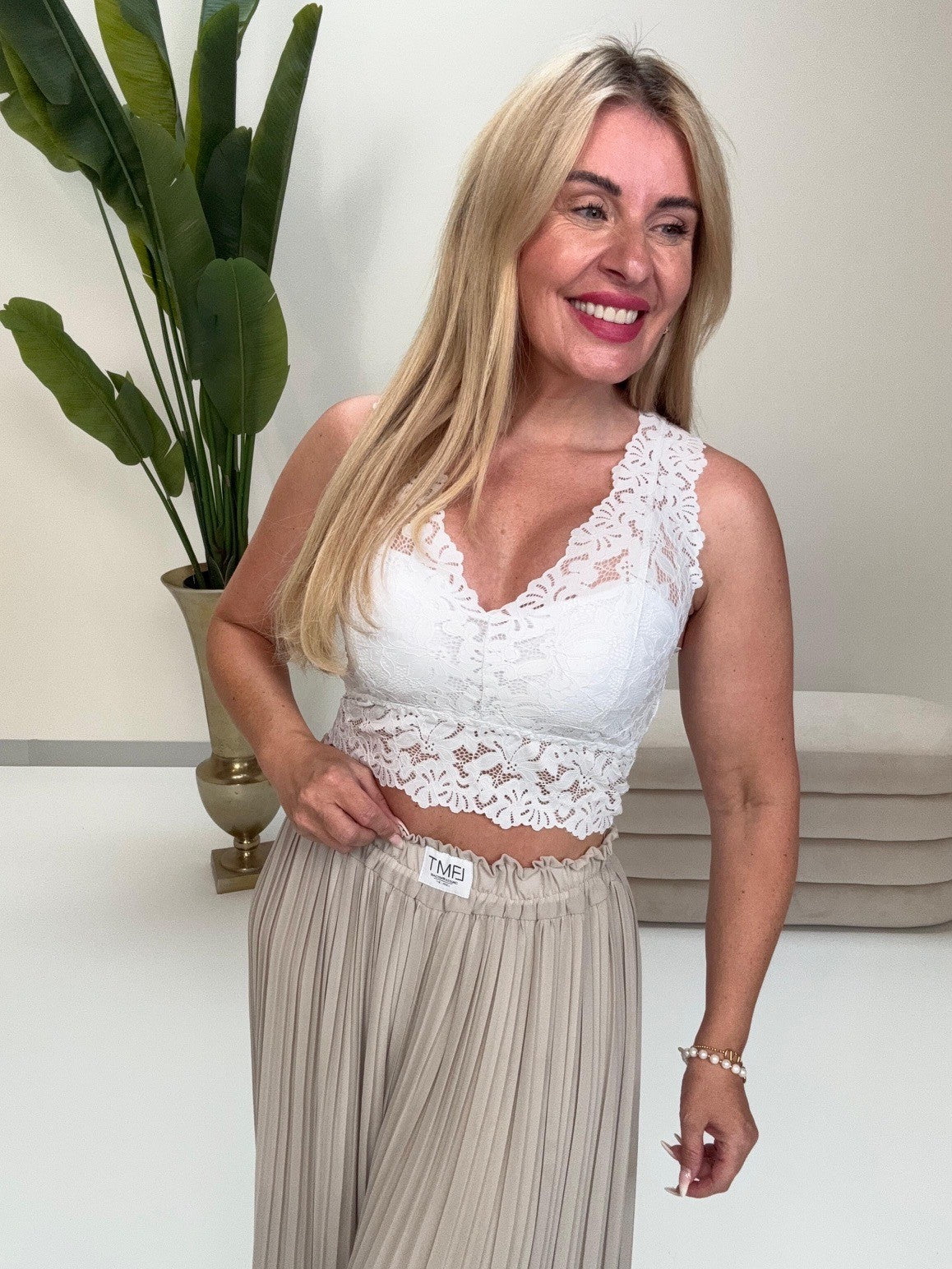Top mit Spitze LACE LOVE weiß