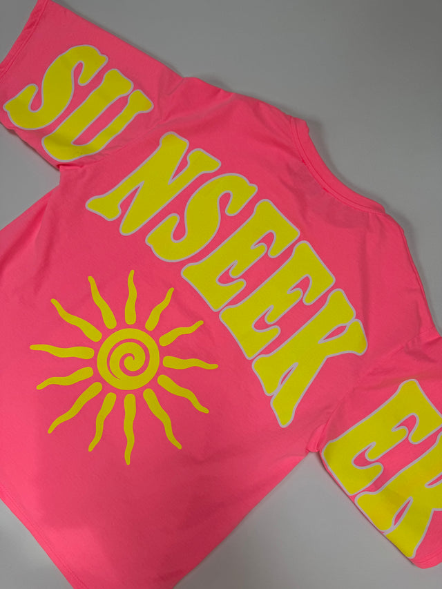 Statement Shirt rosa SUNSEEKER mit Rückenprint gelb