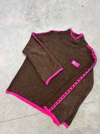 Pullover mit Patch DRESS FOR YOURSELF chocolate/pink