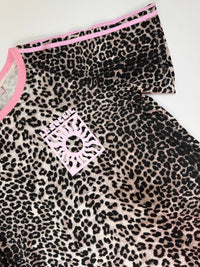 Statement Shirt leo LE SOLEIL ROSA mit seitlichen Streifen