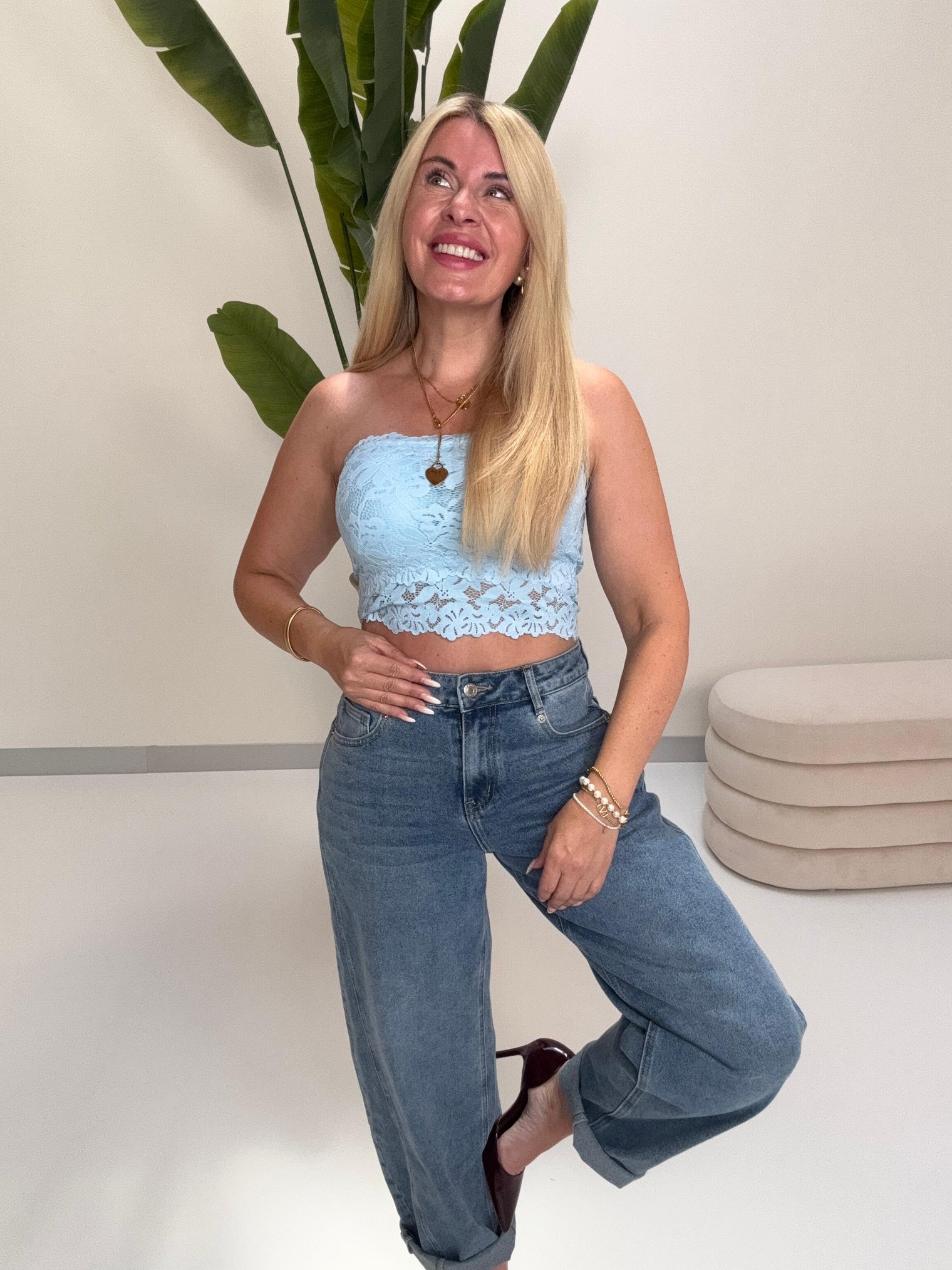 Spitzen Bandeau Top mit elastischem Gummizug himmelblau
