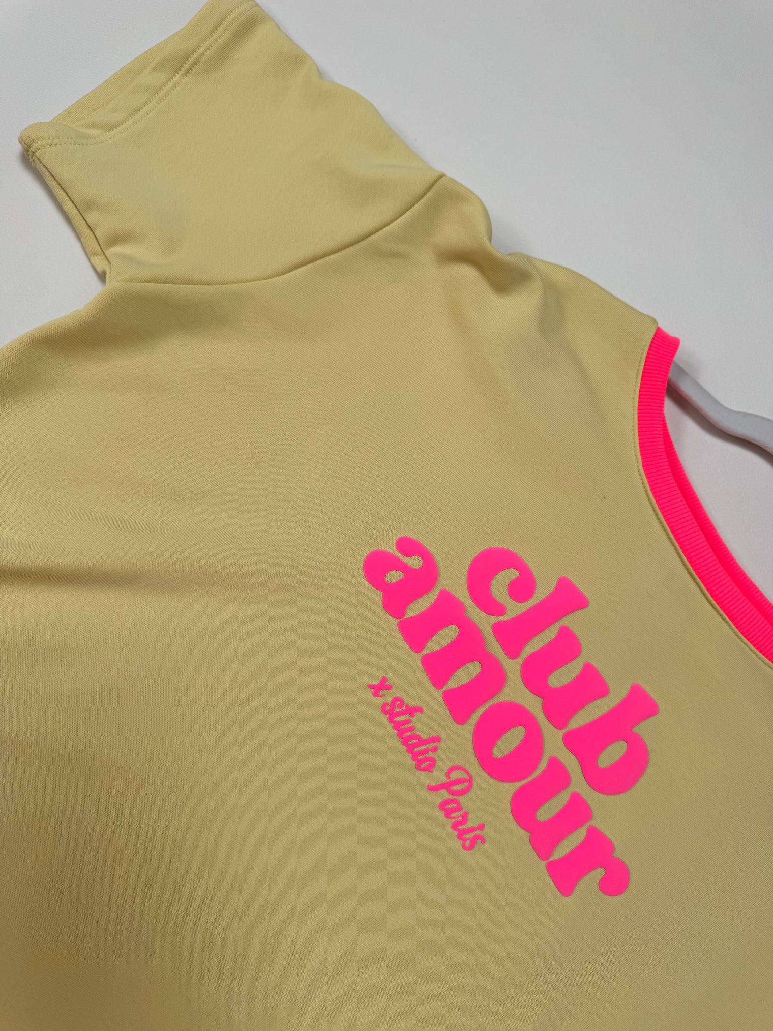 Statement Shirt buttermilk lemon/hot pink CLUB AMOUR