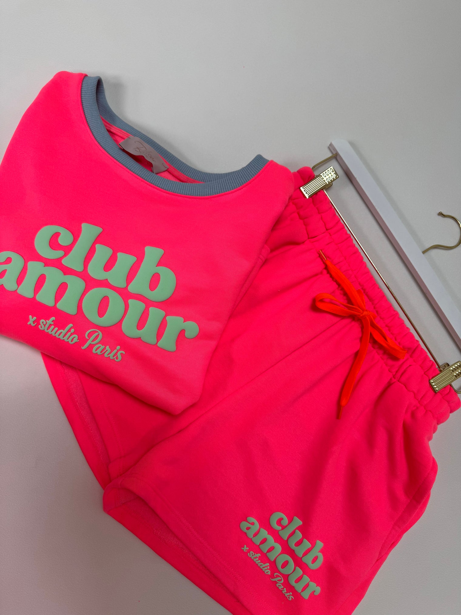 Shorts CLUB AMOUR hotpink