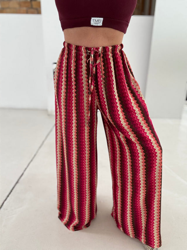 PRE-ORDER Hose WAVY WONDER Chokolate /creme/burgundy