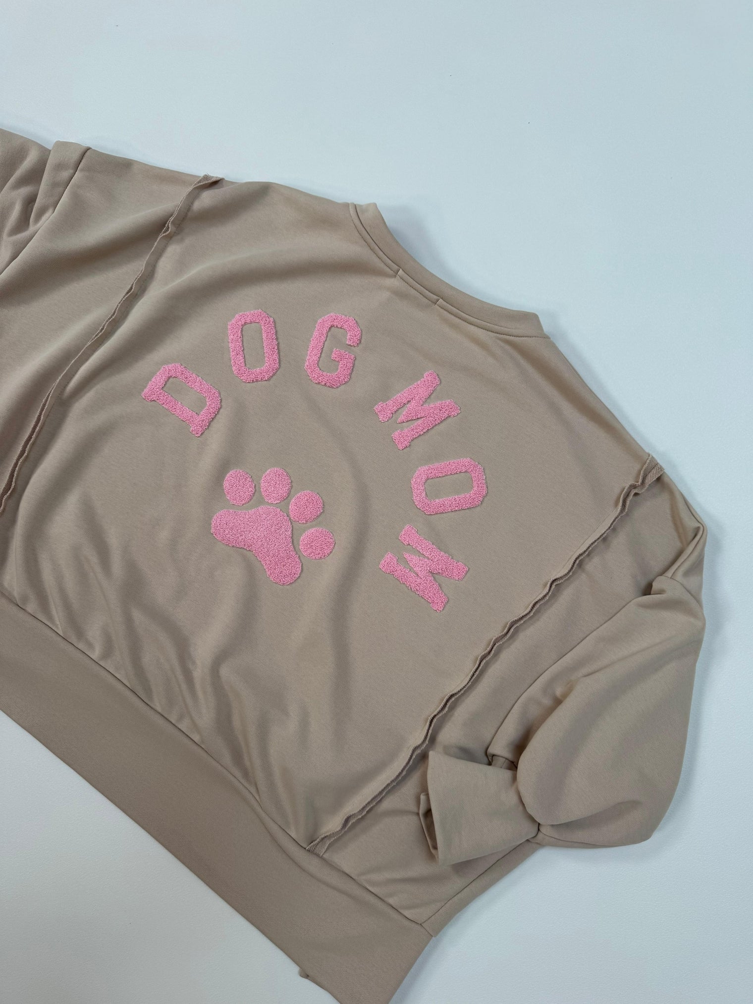 Oversize Sweater taupe DOG MUM rosa