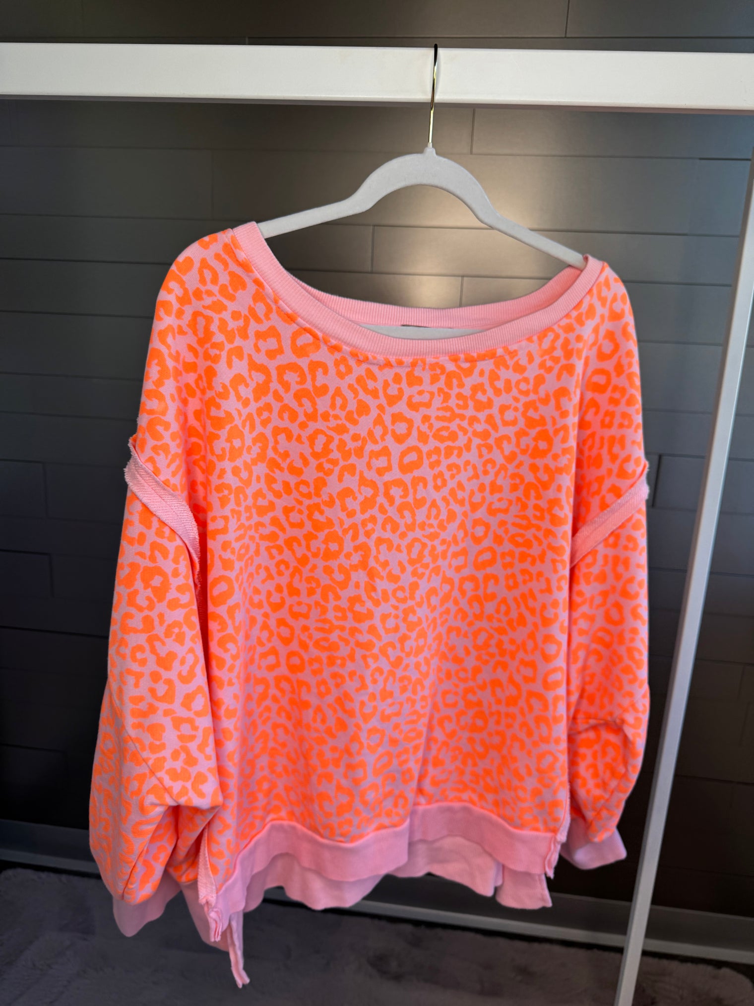 Sweater super weich rosa Leo Orange