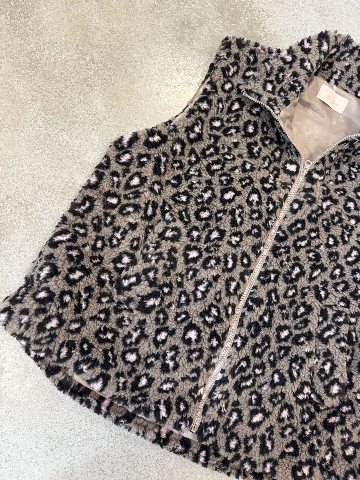 LEO Teddy Weste taupe/schwarz/hellrosa