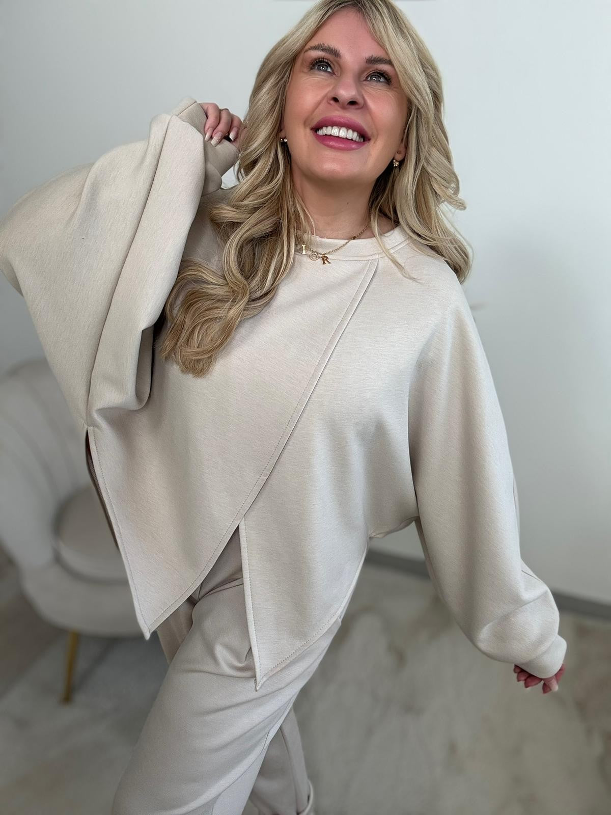 Luxury Pullover beige BUTTERY SOFT