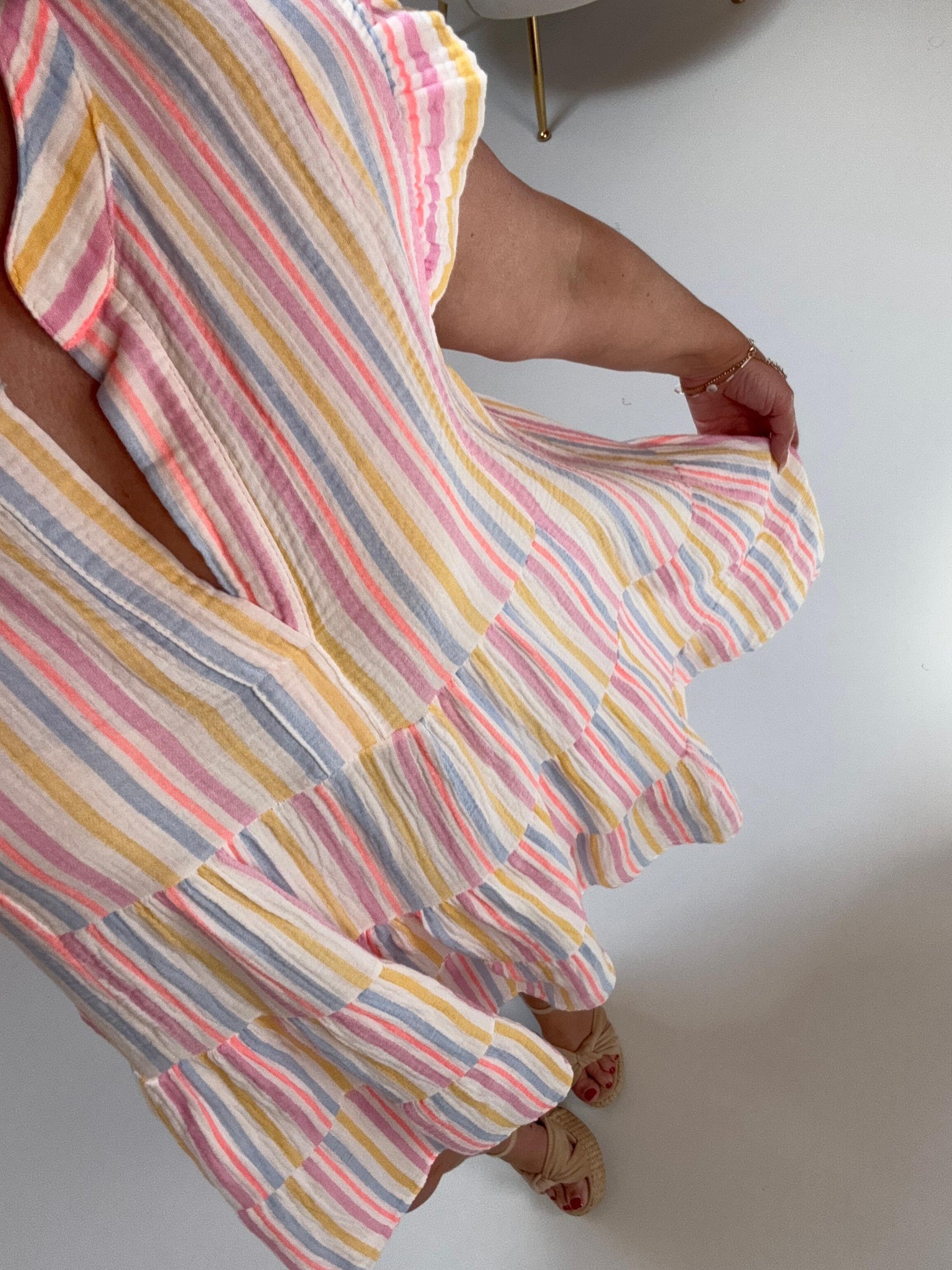 Signature Musselin Kleid kurz weiß SMALL STRIPES pastell rosa/hellblau/gelb/orange