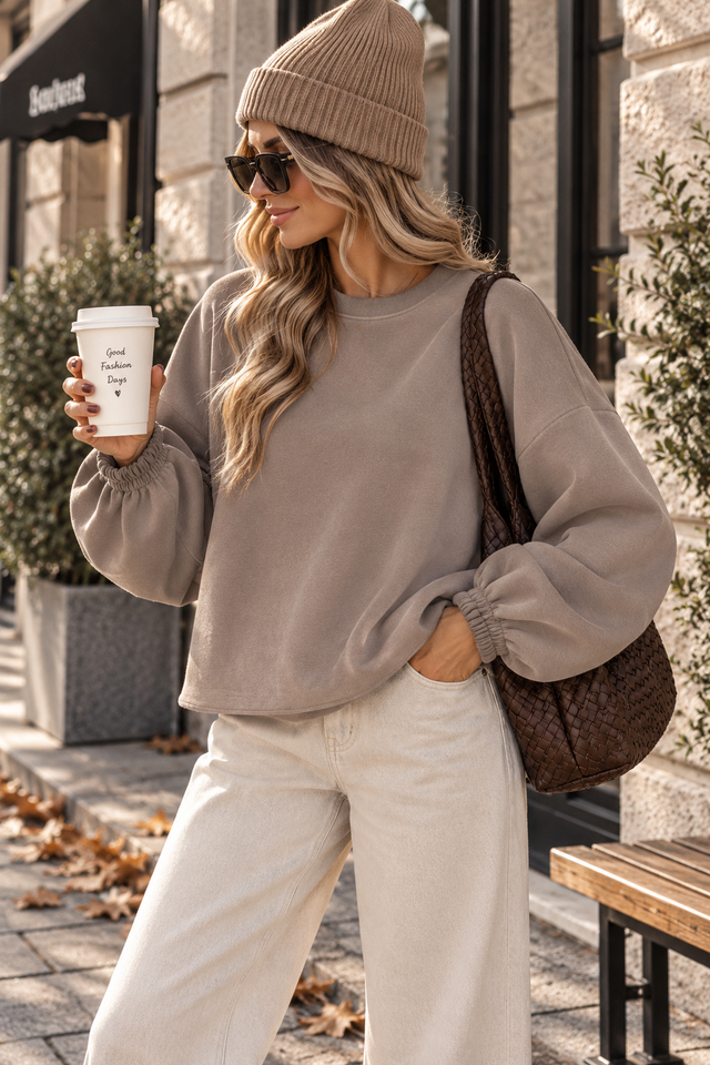 Sweater mit Rückenstickerei CREME DE LA CREME taupe