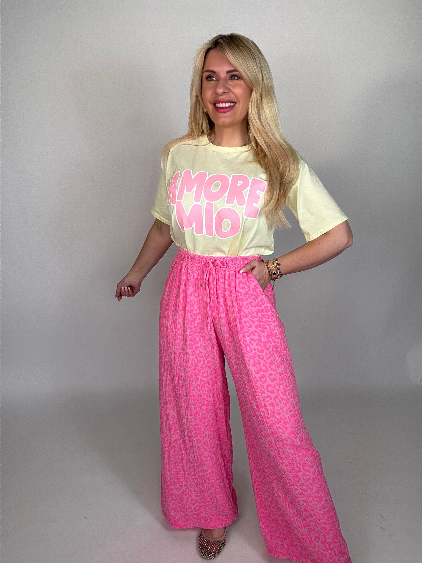 Stylische Musselin Hose Leo hot pink