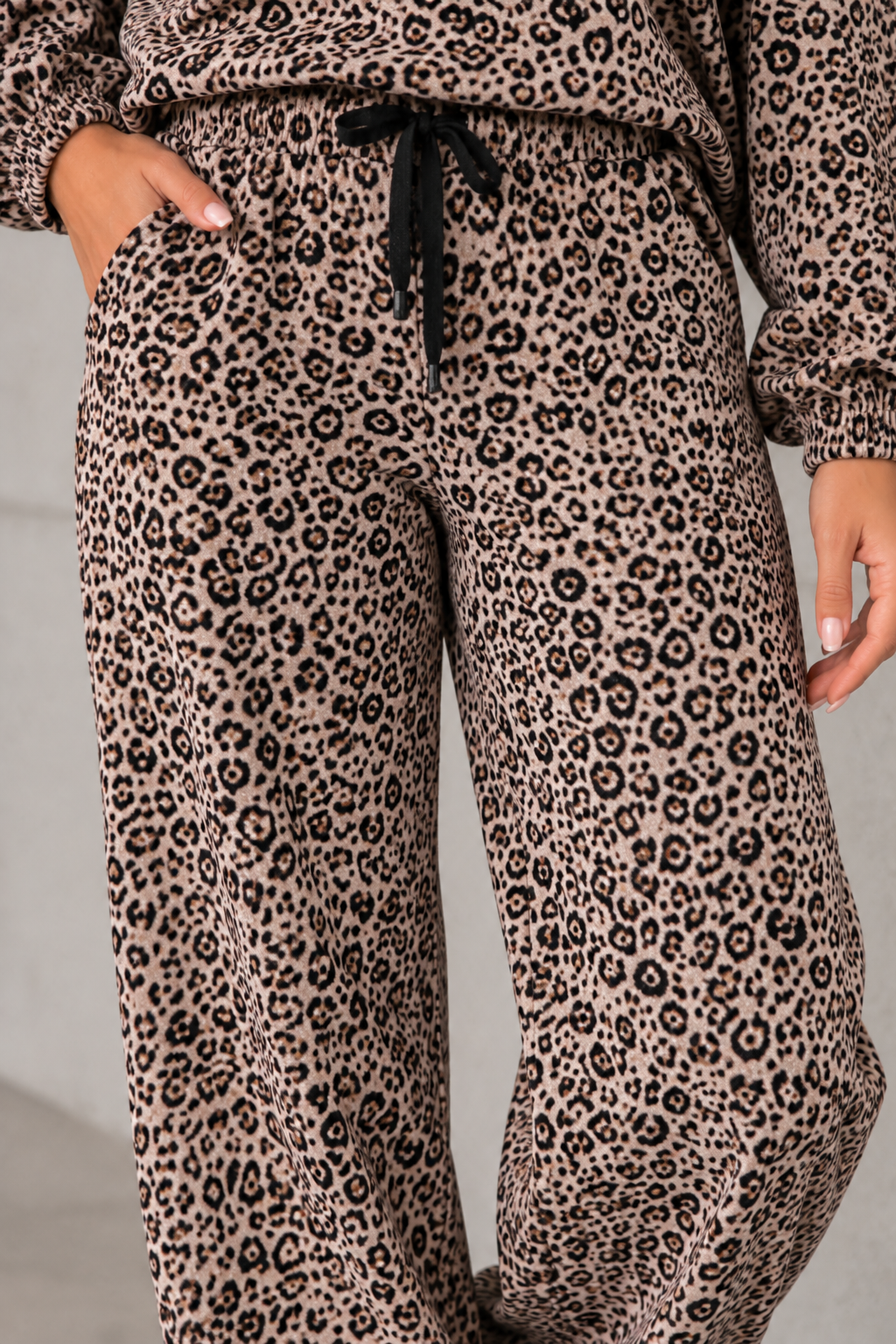 Sweat Pants LEO CRUSH taupe