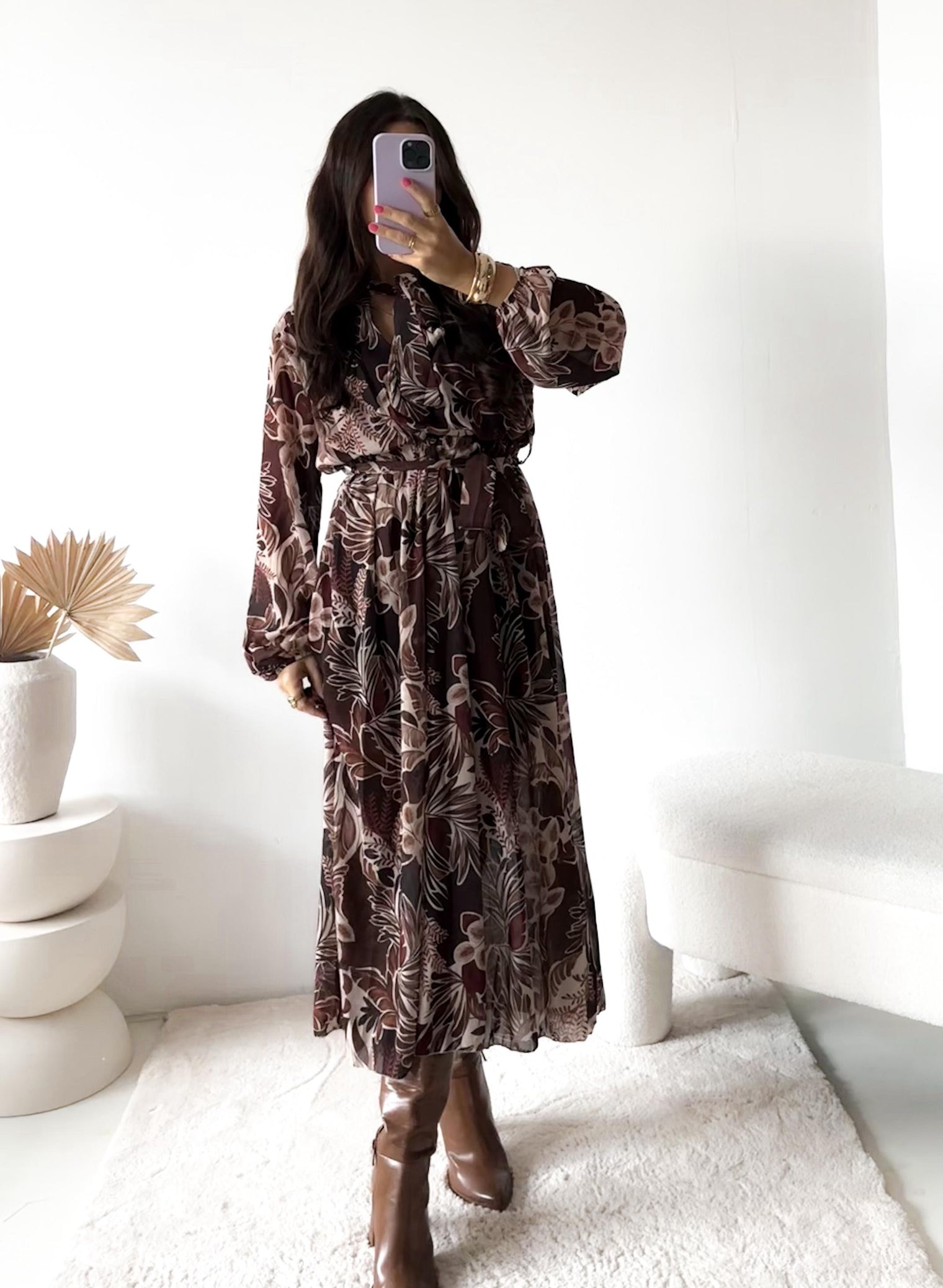 Kleid Vevet Flower Dress in Mocha Creme