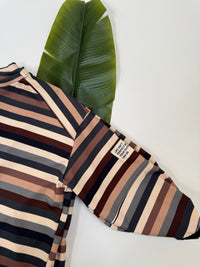 Butterstoff Sweater mit Patch am Ärmel schwarz/braun/beige/creme/grau