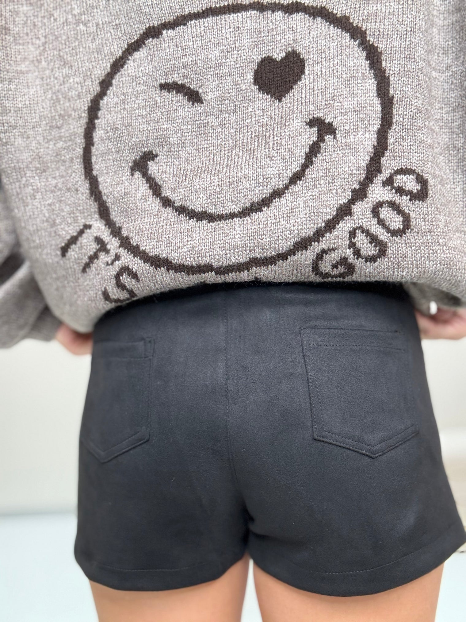 Velours Shorts mit elastischem Bund schwarz