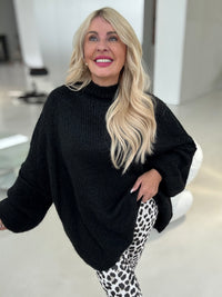 Kuschelweicher OVERSIZE Strickpullover schwarz