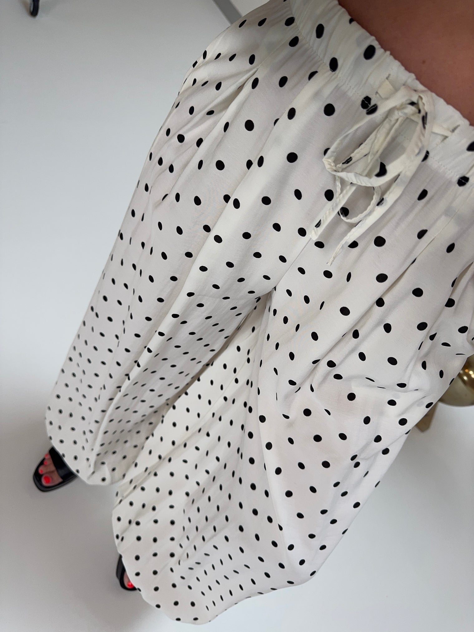 Ballon Hose POLKA DOTS LOVE weiß/schwarz