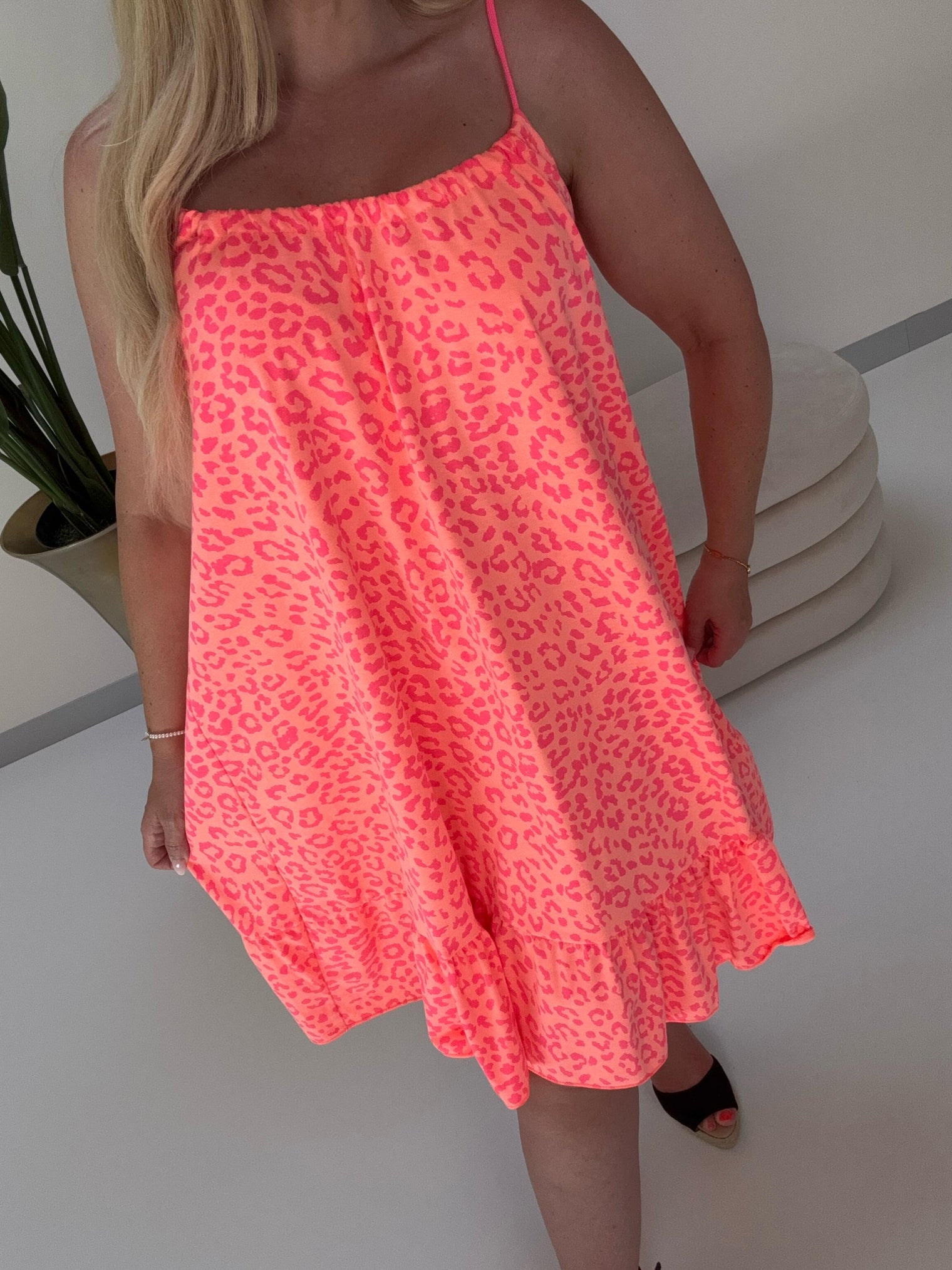 Sommer Kleid kurz mit verstellbaren Trägern peach LEO LOVER pink