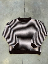 Kuscheliger Strickpullover ICONIC CLUB chocolate/rosa