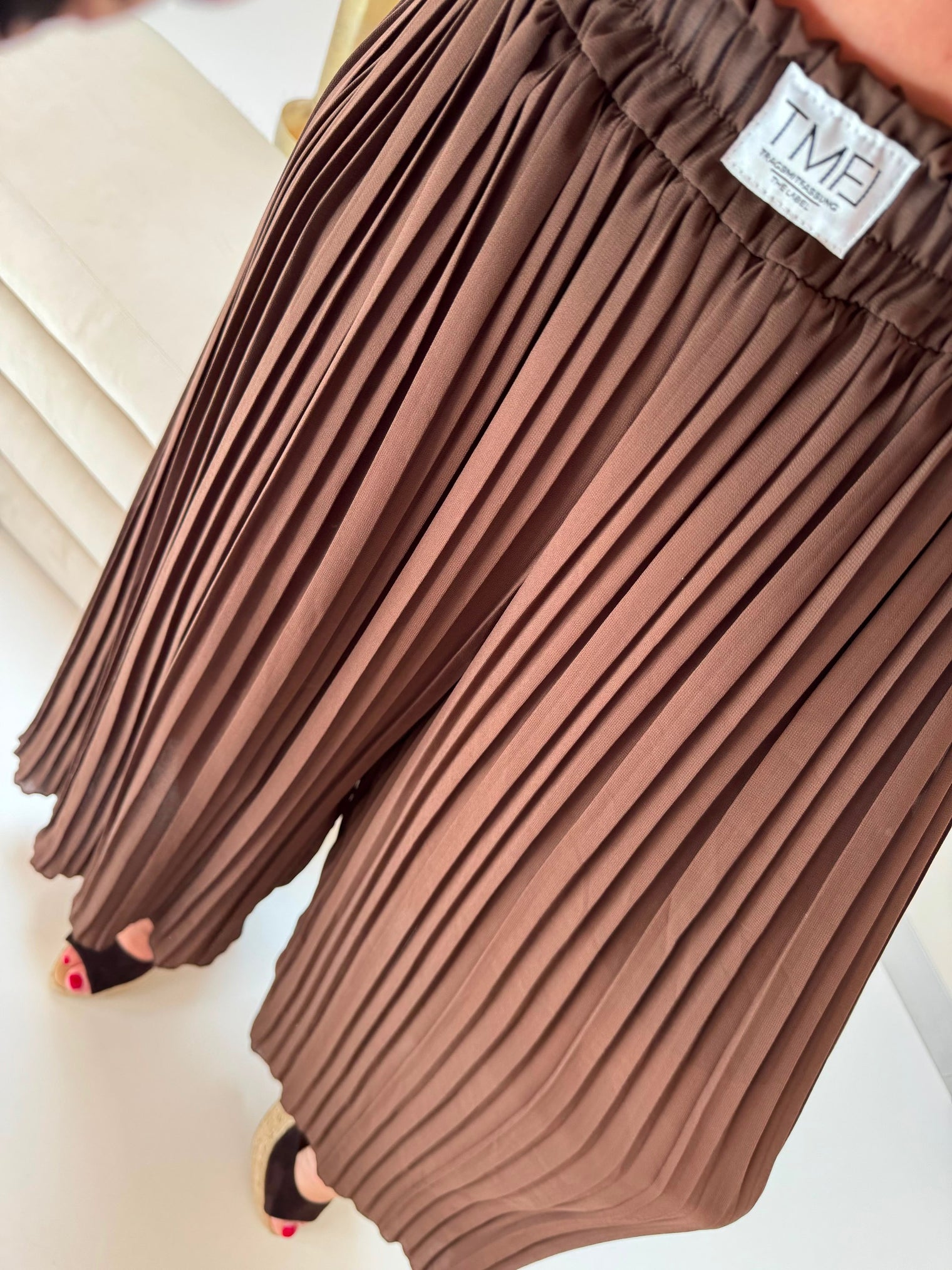 Signature Plisseehose braun mit Patch