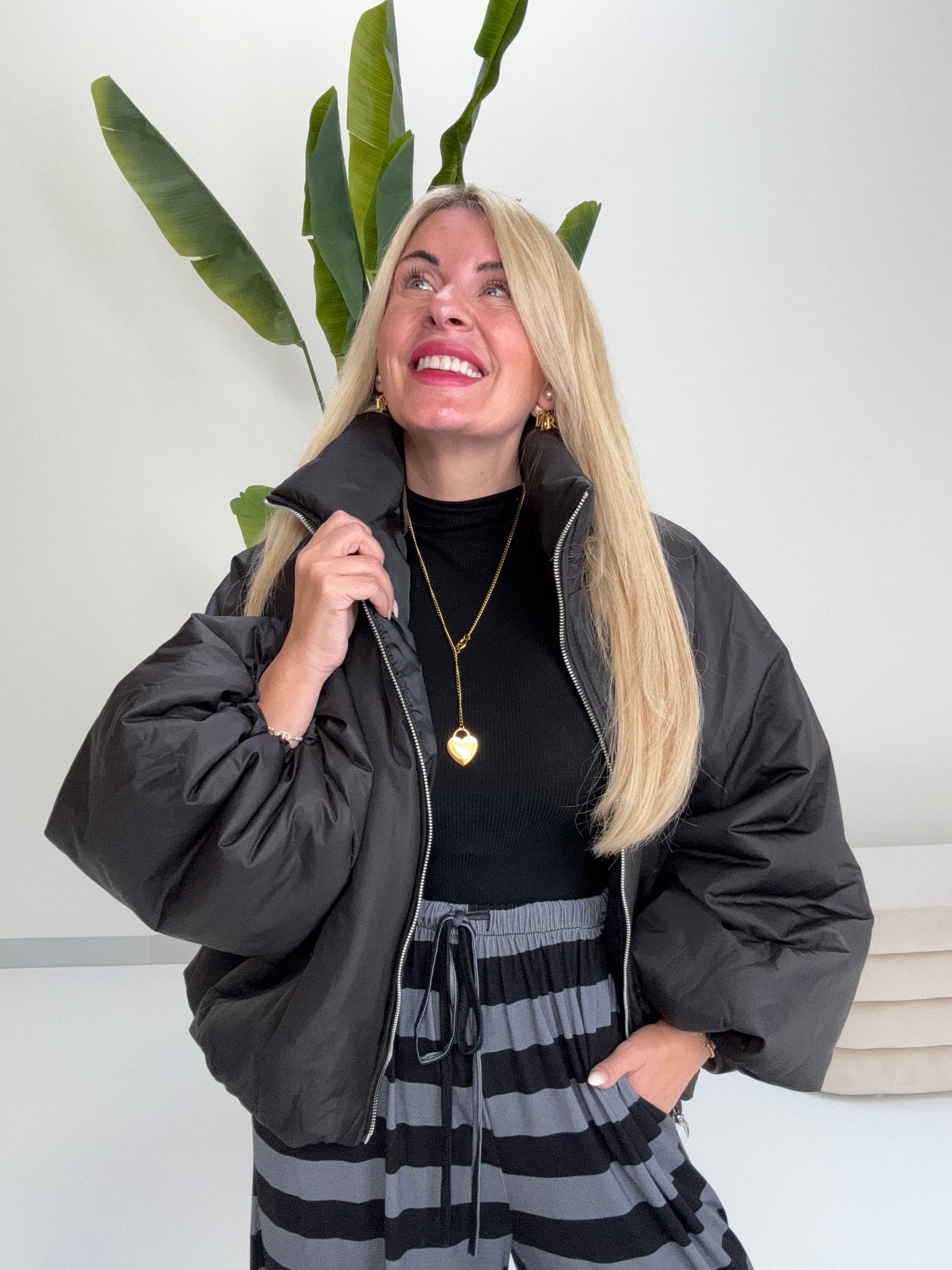 Jacke PUFFY POWER mit Reißverschluss schwarz