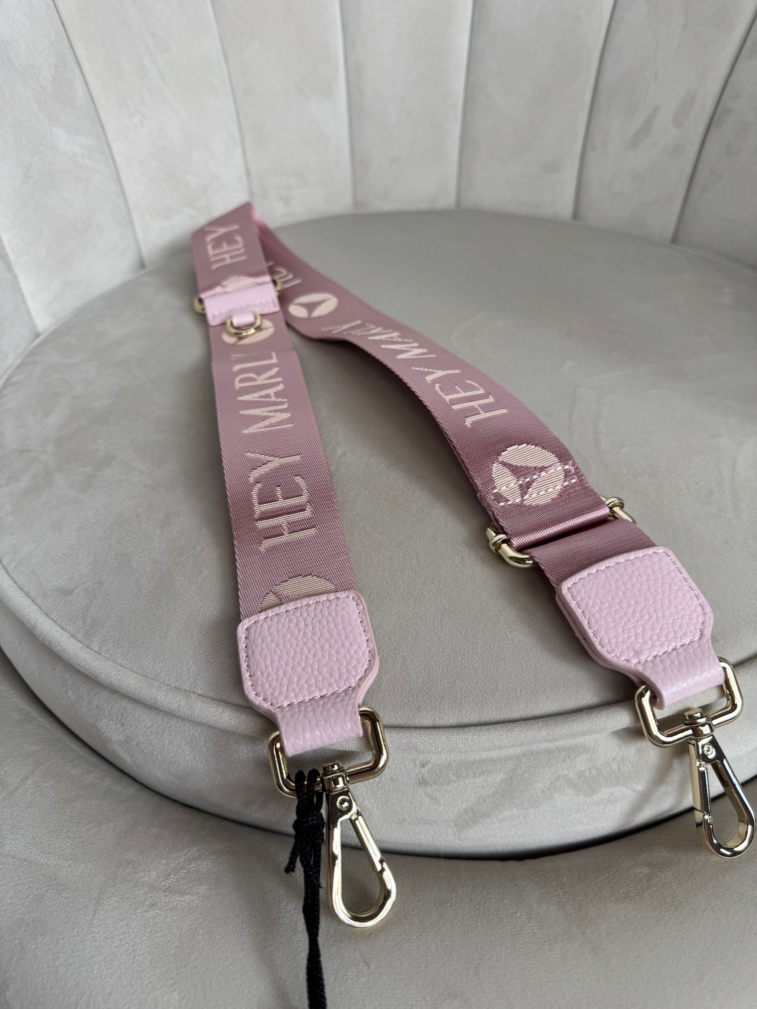 Hey Marly Signature Strap Rose light